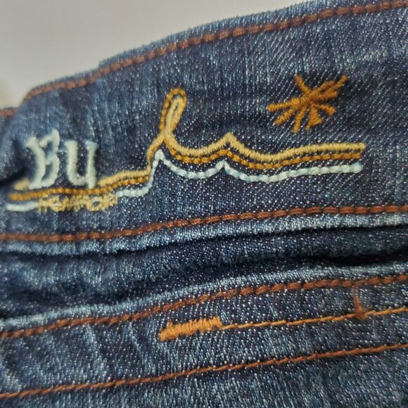 Bu Jeans - Picture 7 of 13